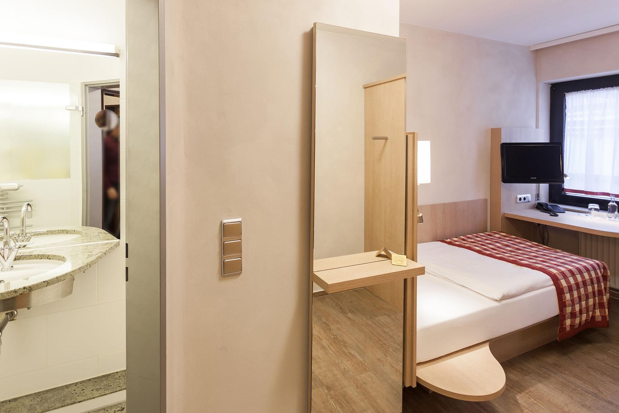 Centro Hotel Goya Wolfsburg, Trademark Collection By Wyndham Extérieur photo